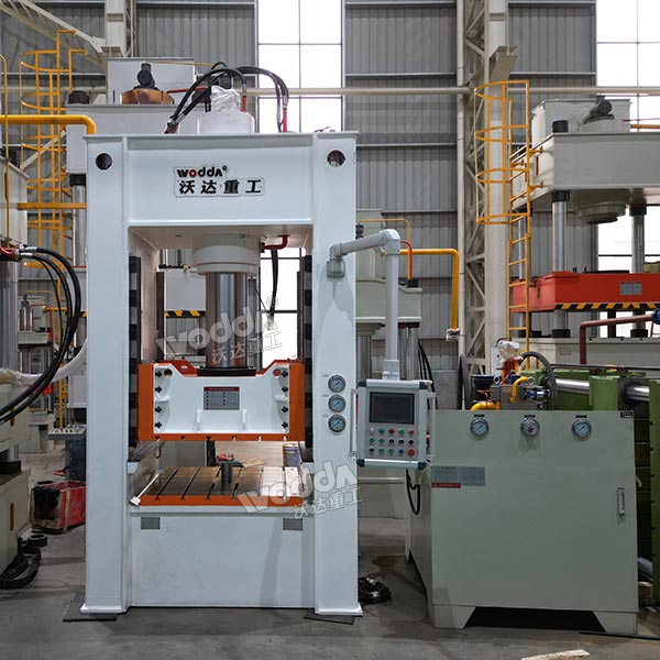 315噸框架式液壓機(jī)：穩(wěn)定高效，助力企業(yè)降本增效